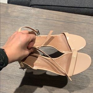 Beautiful high heels!!